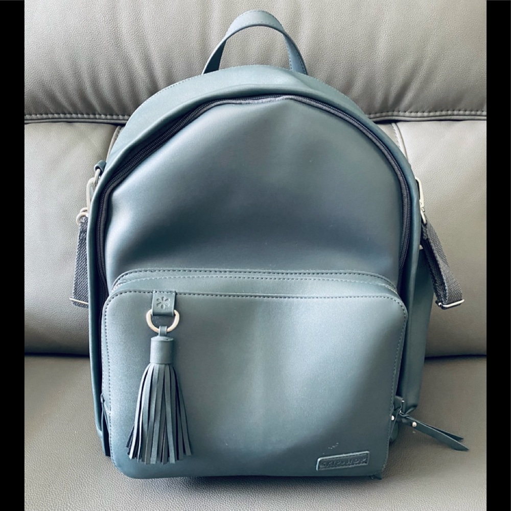Skip Hop Greenwich Simply Chic Diaper Backpack
